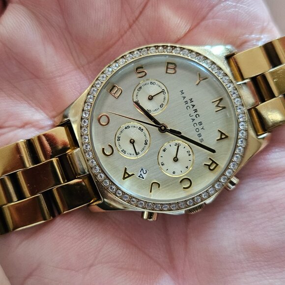 Marc Jacobs Chronograph Gold Dial Gold Steel Strap Watch for Women - MBM3105 - Picture 5 of 14